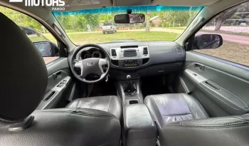 Toyota Hilux SRV 4×2 DIESEL 3.0 lleno