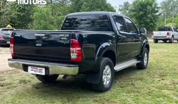 Toyota Hilux SRV 4×2 DIESEL 3.0 lleno